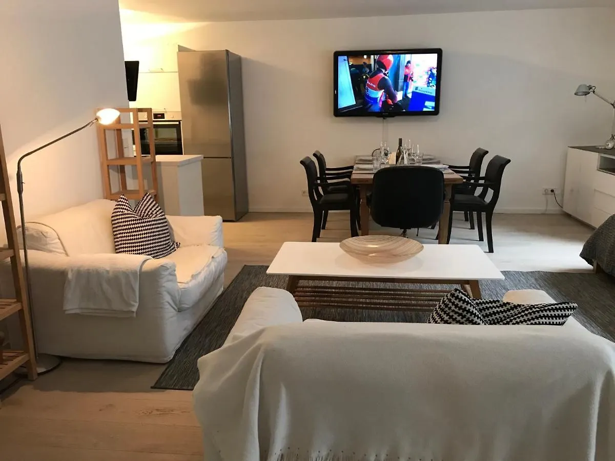 2 Room Messe Kongress Stadion Dortmund Apartment